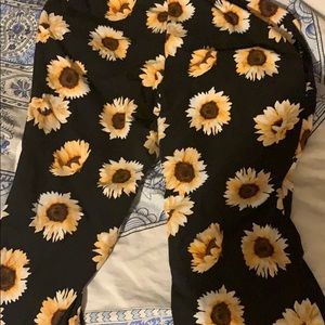 Women’s plus sunflower flare pants